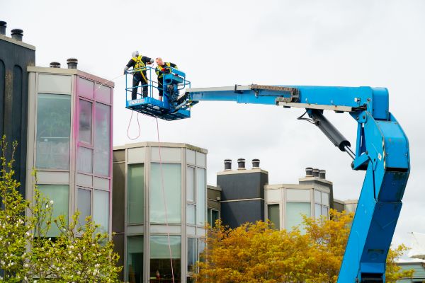 Crane Strata Soft Washing Vancouver