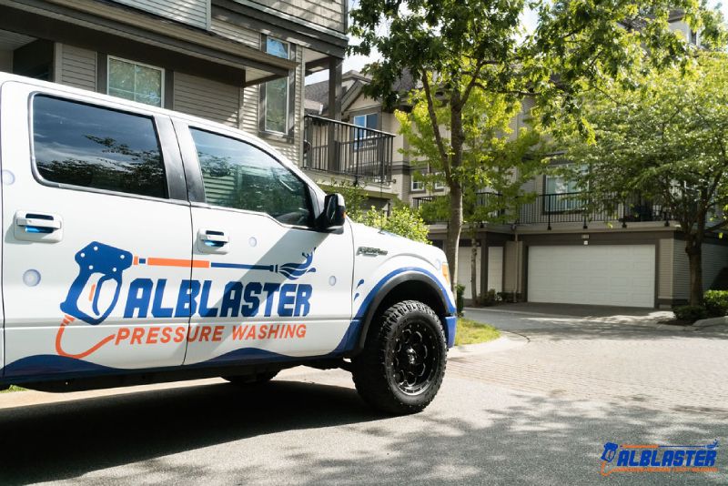 Alblaster pressure washing truck