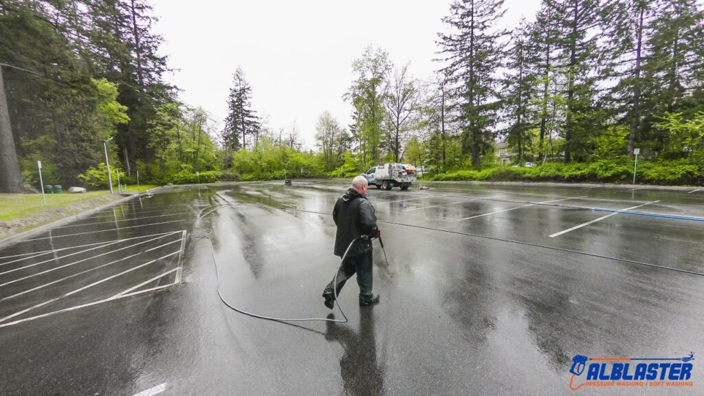 Alblaster Pressure Washing Parking Lot Pressure Washing