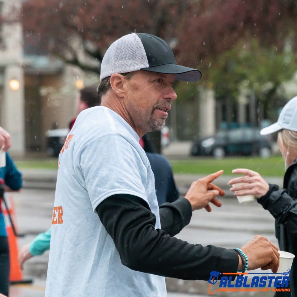 Vancouver Sun Run 2023 Water Station (11)