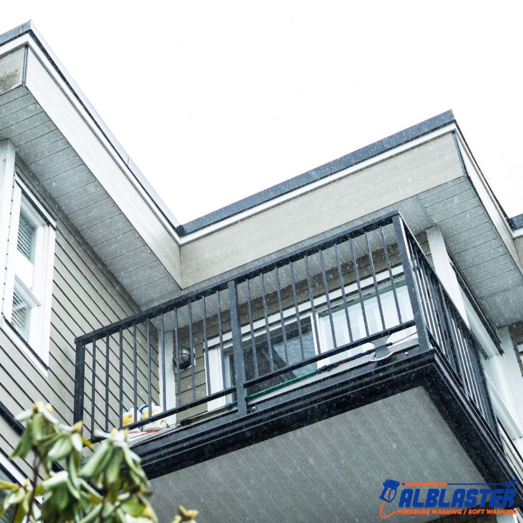 Vancouver Strata Luma N Templeton Soft Washing (2)