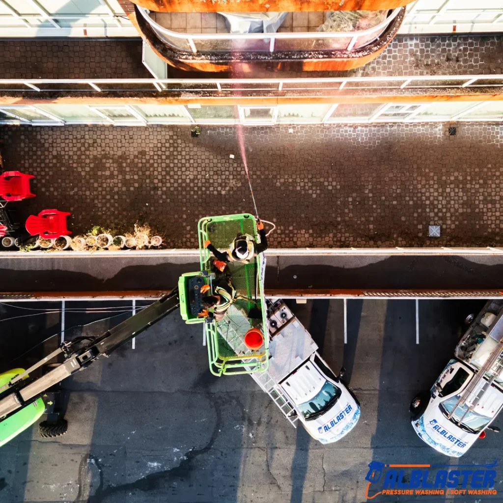 Vancouver Strata Creekside Dr Soft Washing